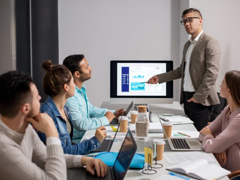 How Aqlix Transformed a Fitness Franchise with a Custom CRM Solution